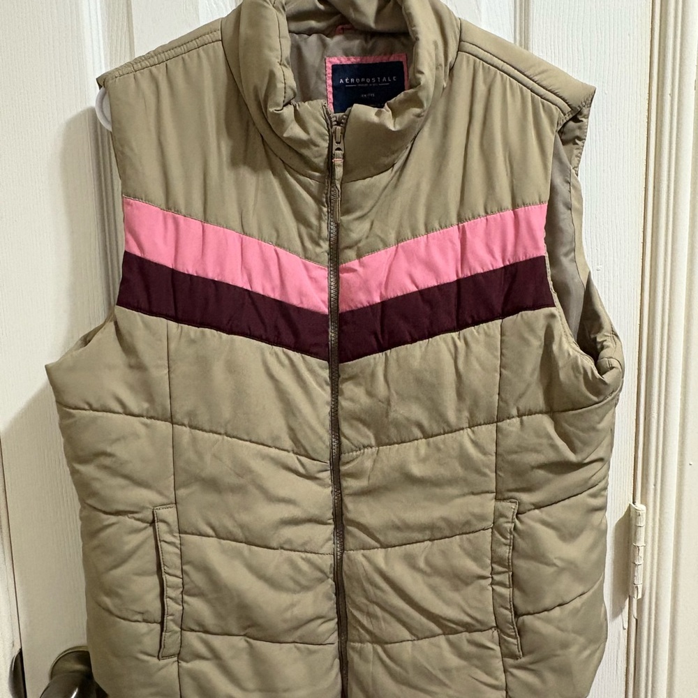 Aeropostale Women's Tan Vest with Pink and Maroon Accents